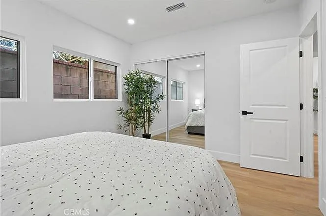 856 Newton St #856 — Photo 39