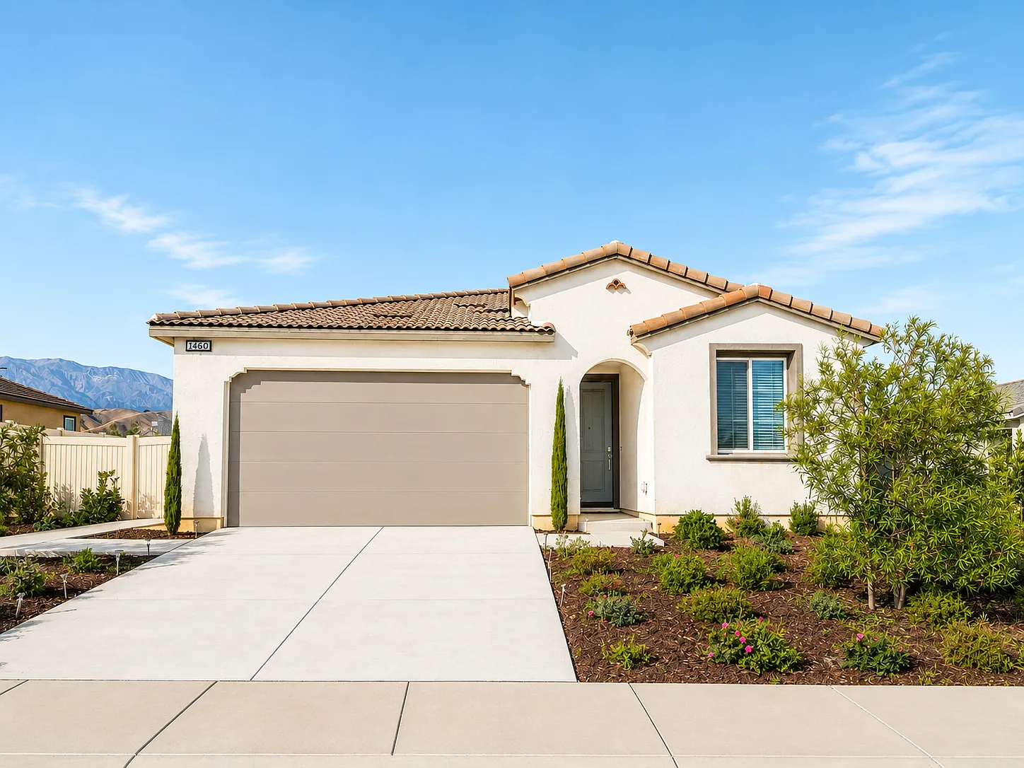 4 bed, 1950 sqft, $3,275 — Photo 1