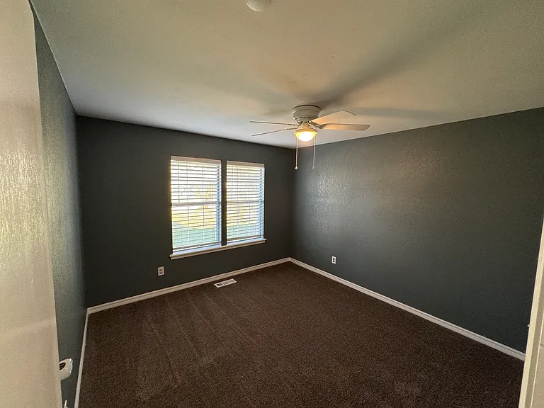 13038 E 27th Pl — Photo 9