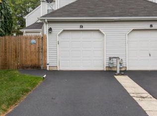 9 Stowe Ct, Freehold, NJ 07728