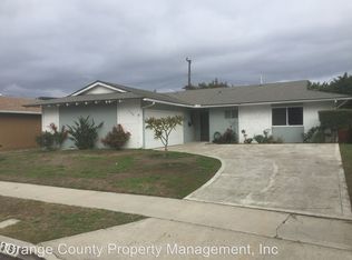 3158 Yellowstone Dr, Costa Mesa, CA 92626