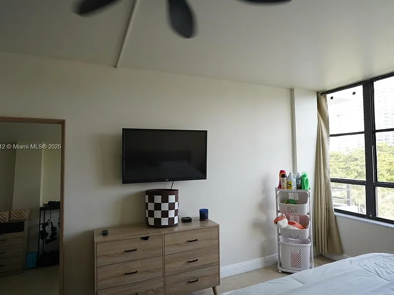 500 Three Islands Blvd #226 — Photo 3