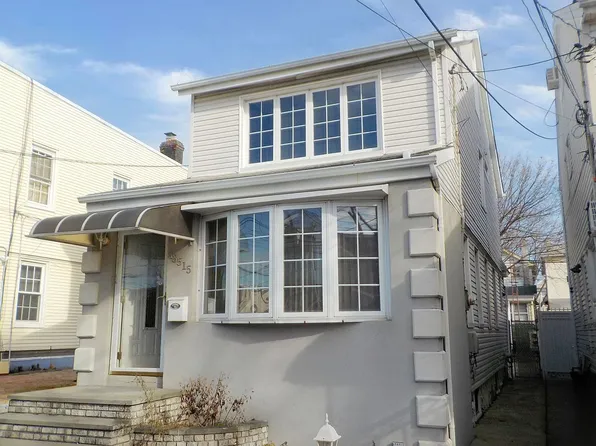 13515 94th St, Ozone Park, NY 11417