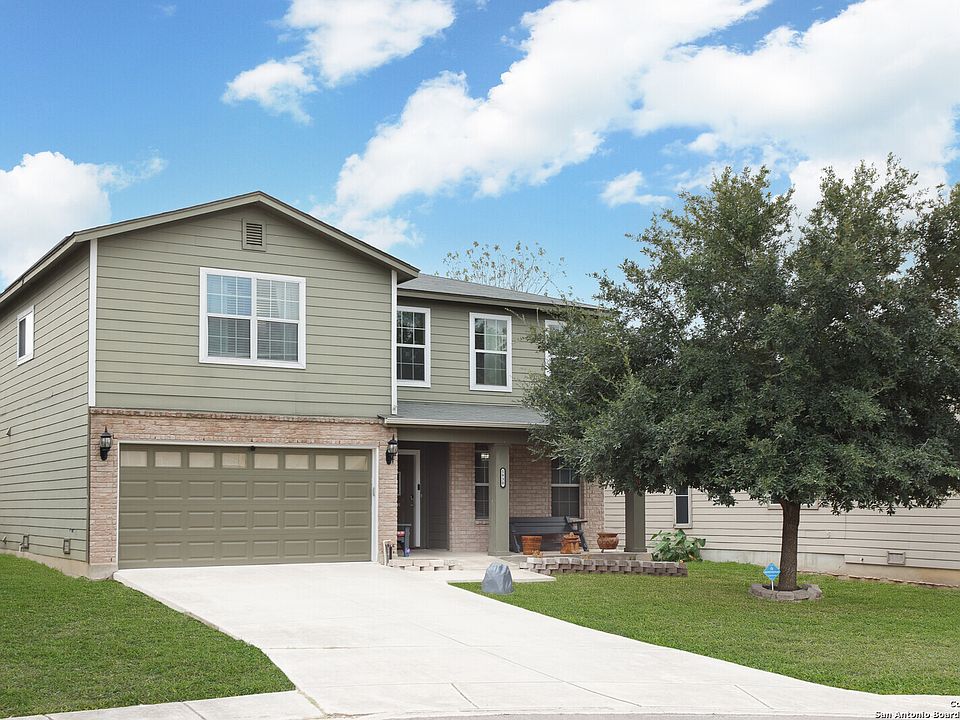 2nd image of 5930 Iris Isle
