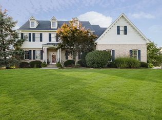 13696 High Point Cir, Fishers, IN 46038