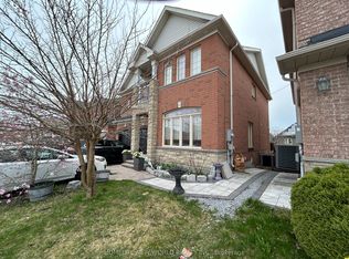 375 Woodspring Ave, Newmarket, ON L3X 3H4