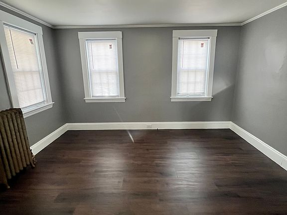 4th image of 41 N Bedford St #1