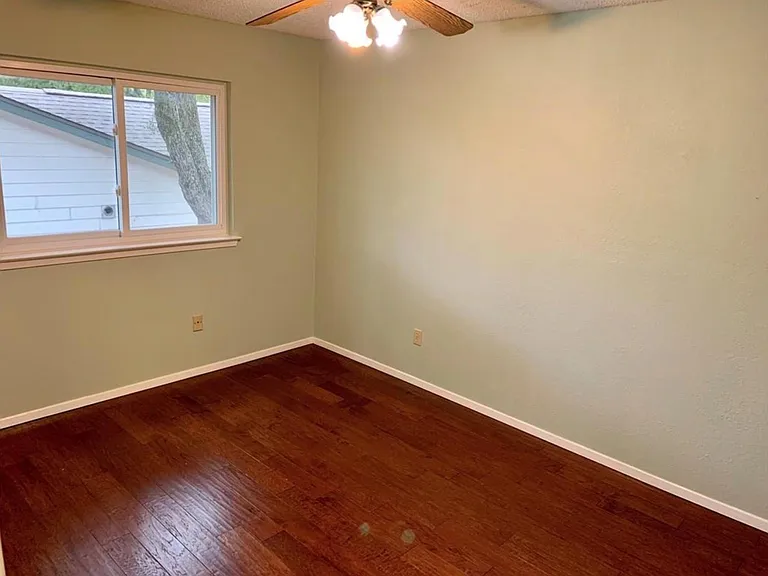 11502 Tanglebriar Trl — Photo 10