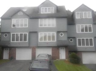 302 Reynolds Dr, Saugus, MA 01906