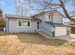 1113 Granite St, Gillette, WY 82718