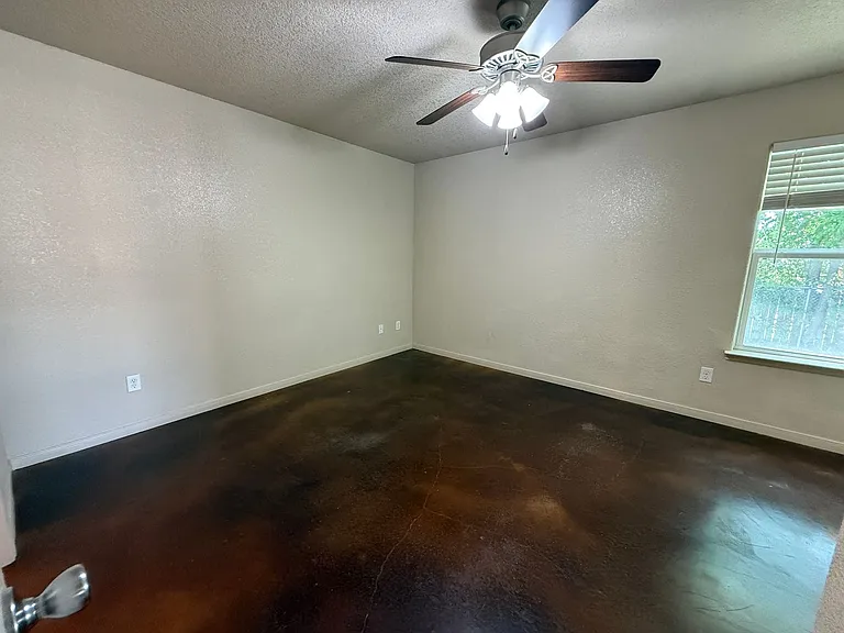 3601 John Chisholm Loop — Photo 18