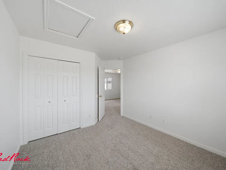 1058 N 1340 West Cir #2 — Photo 24