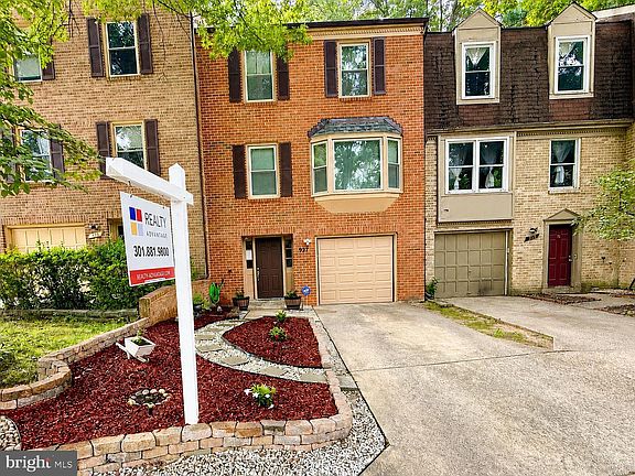 2nd image of 937 Wild Forest Dr