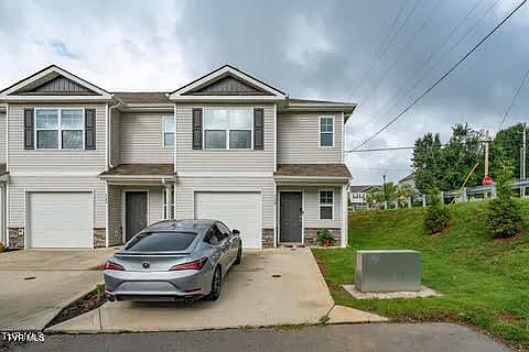 1st image of 728 Theobald Way