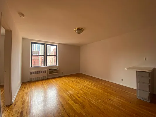 Rented by MAPT Residential LLC | media 12