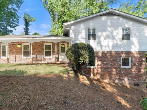 5650 Colton Dr, Sandy Springs, GA 30342