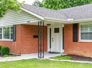2462 Bending Willow Dr, Dayton, OH 45440