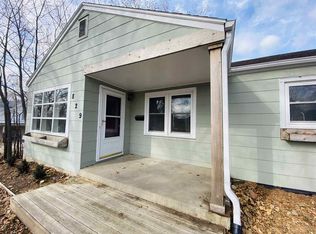 829 Frederick St, Clay Center, KS 67432