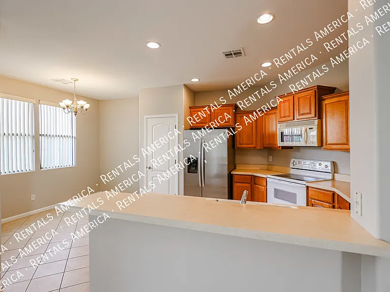 2218 N 135th Dr — Photo 4