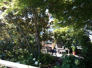 3900 SW Graham St, Seattle, WA 98136