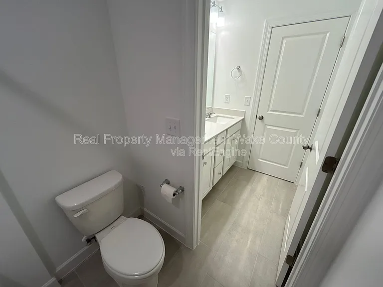 156 Sargents St — Photo 45