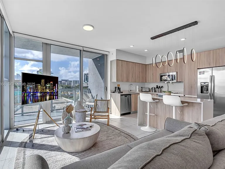 3900 Biscayne Blvd #S-312 — Photo 2