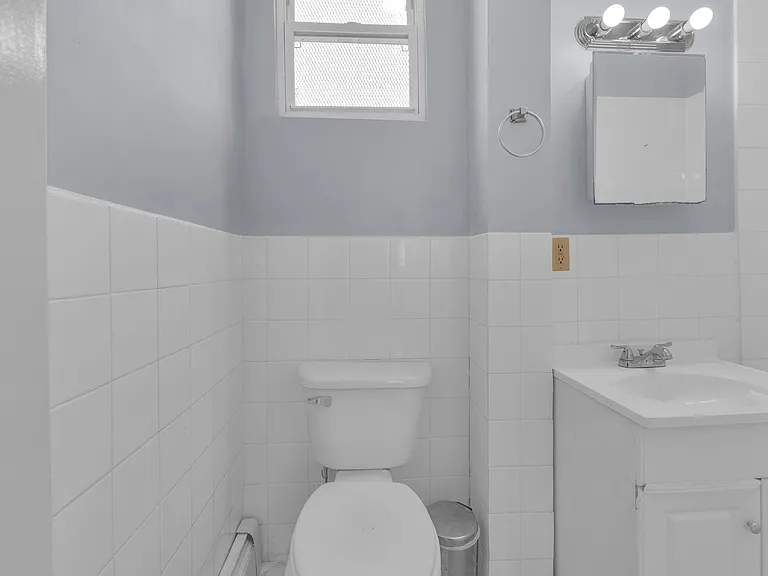 149 Bowers St #3 — Photo 17