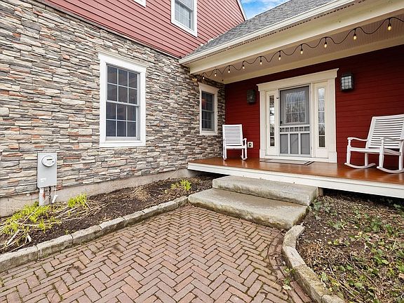 3rd image of 4331 Brickyard Falls Rd