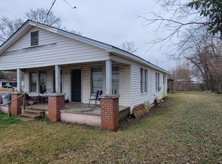 2318 Airbase Rd, Alexandria, LA 71303