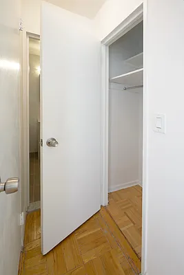 Rented by Buchbinder & Warren | media 11