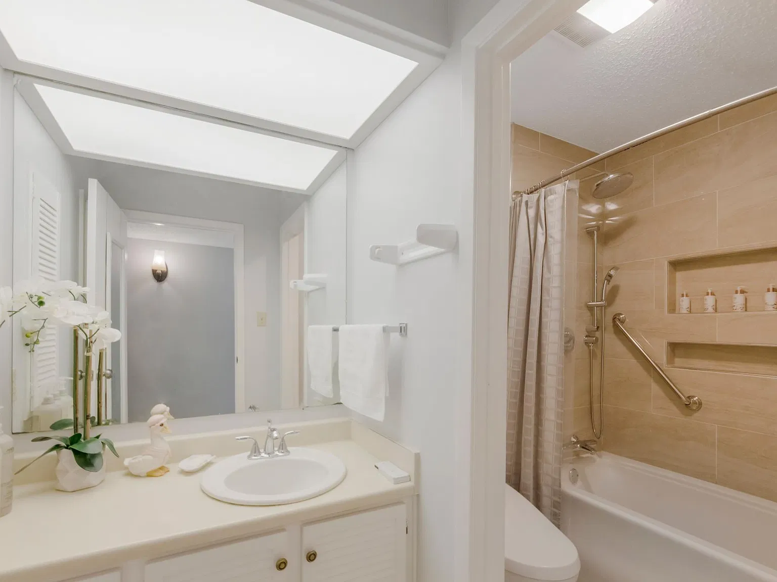 101 Wilbourn Boulevard — Photo 3
