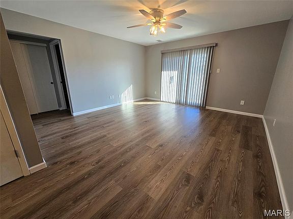 3rd image of 12130 Natural Bridge Rd APT A