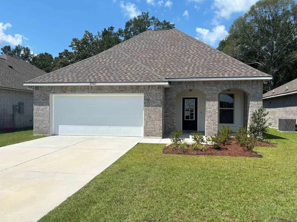 25663 Tarver Dr, Denham Springs, LA 70726