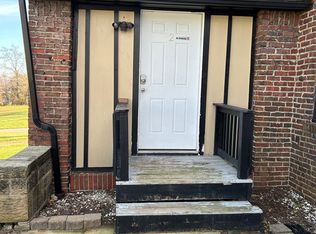 38 Baldwin Ave #2, Mansfield, OH 44906