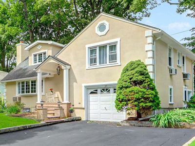 413 Congress Avenue, East Williston, NY, 11596