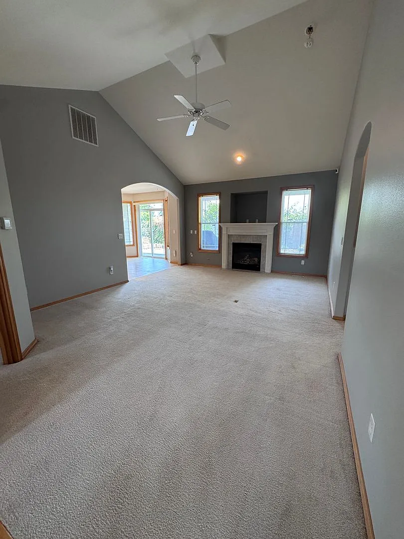 8909 Eagle Point Loop Rd SW — Photo 4
