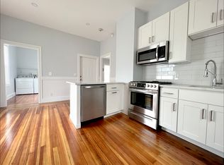 62 Willow St FLOOR 2, Providence, RI 02909