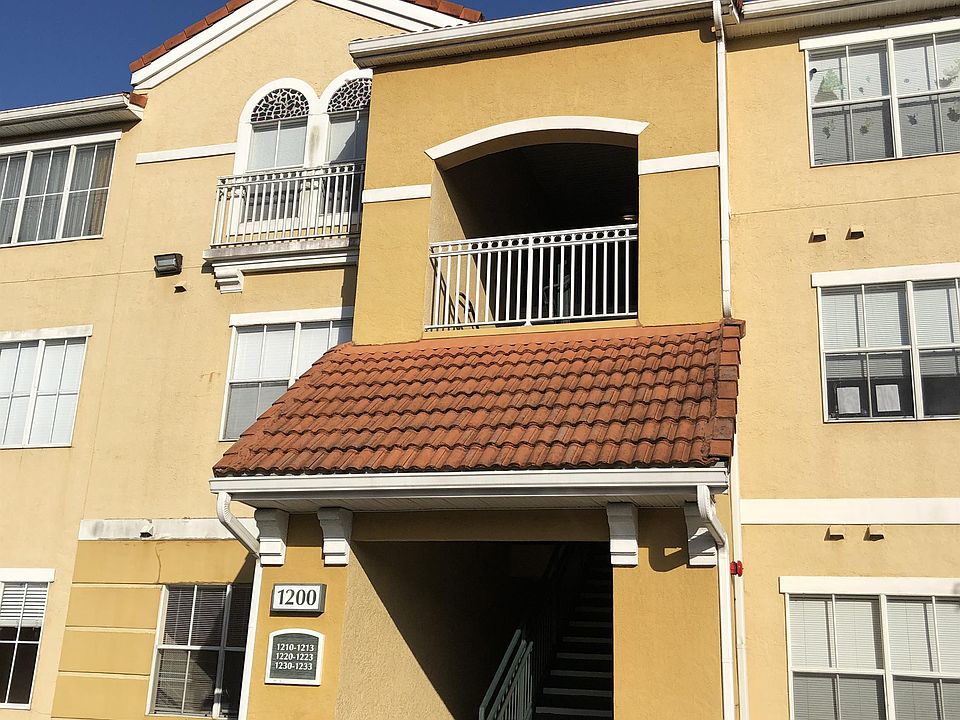 1st image of 18001 Richmond Place Dr #1-1212
