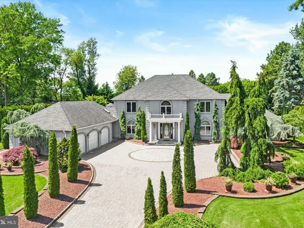 41 Prestile Pl, Robbinsville, NJ 08691