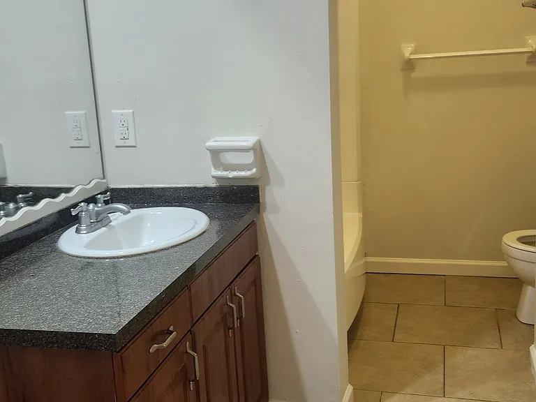 11710 Wesson Cir W — Photo 18