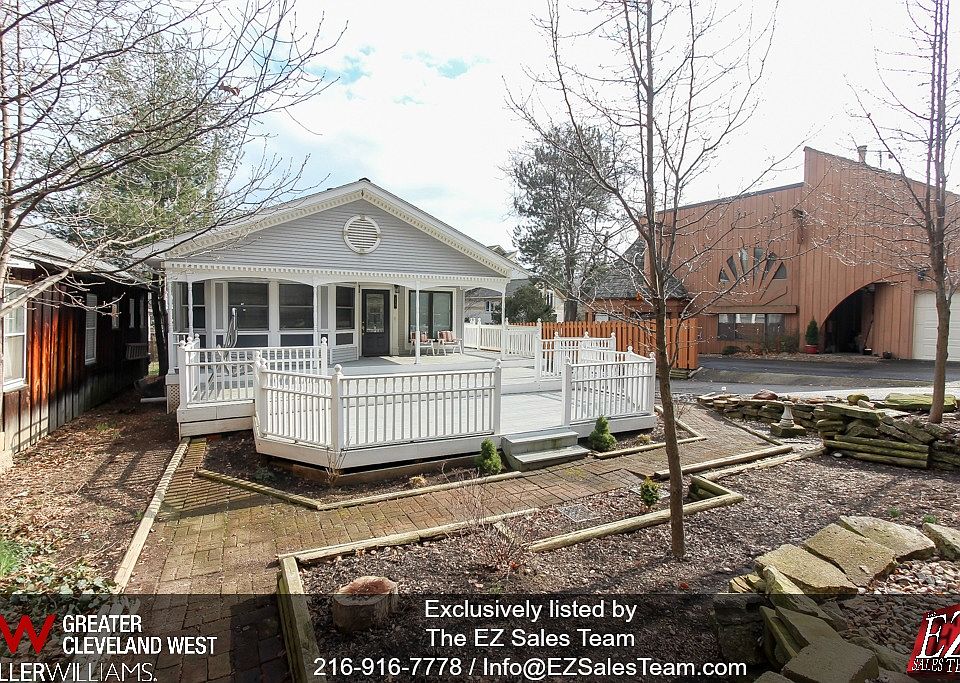 1st image of 219 Yacht Club Dr