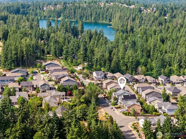 26216 SE 228 AVE Avenue SE, Maple Valley, WA 98038