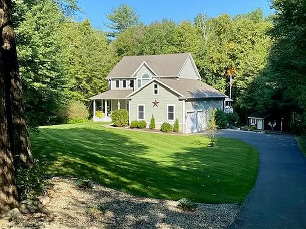 16 Alice Dr, Burlington, CT 06013