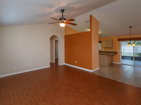 3rd image of 333 Trade Wind Dr