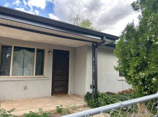 944 Lopez St, Santa Fe, NM 87501