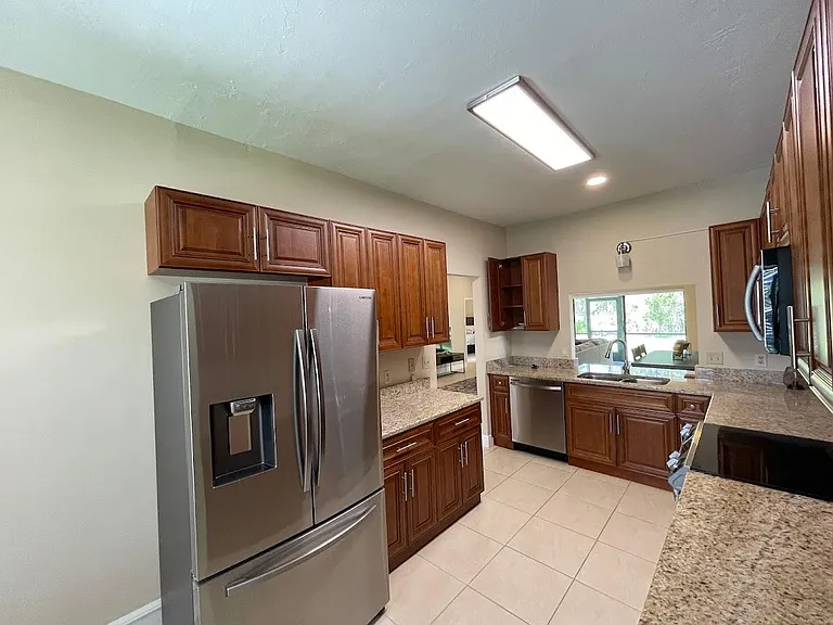 10295 Saint Patrick Ln — Photo 19