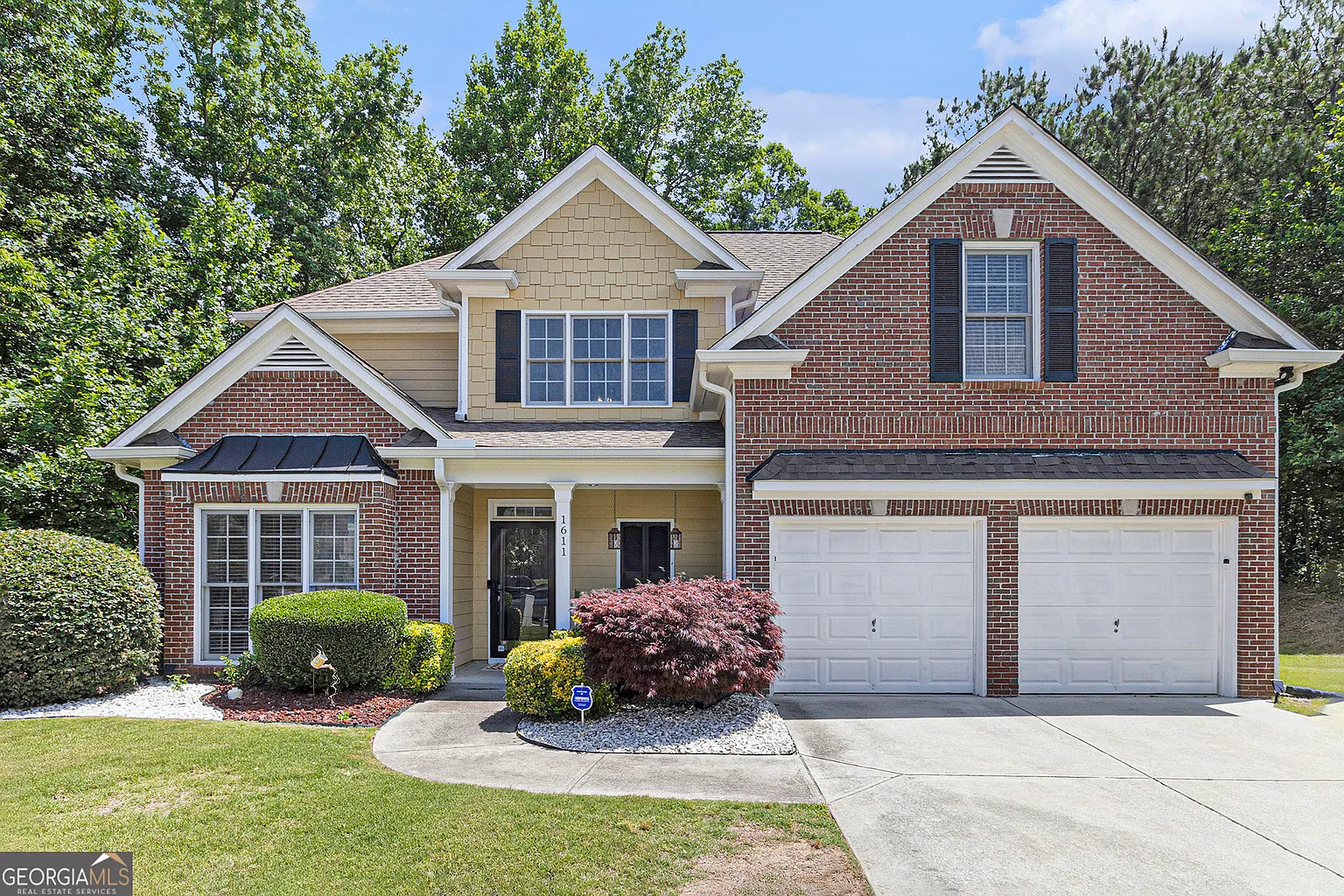 1611 Hillside Bend Xing photo 1