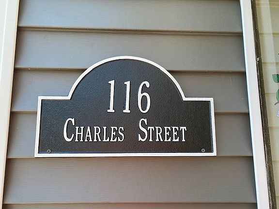 2nd image of 116 Charles St
