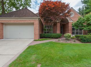 1164 Lone Pine Woods Dr #3L, Bloomfield Hills, MI 48302