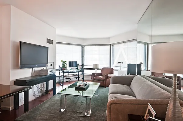 Rented by City Connections Realty | media 30